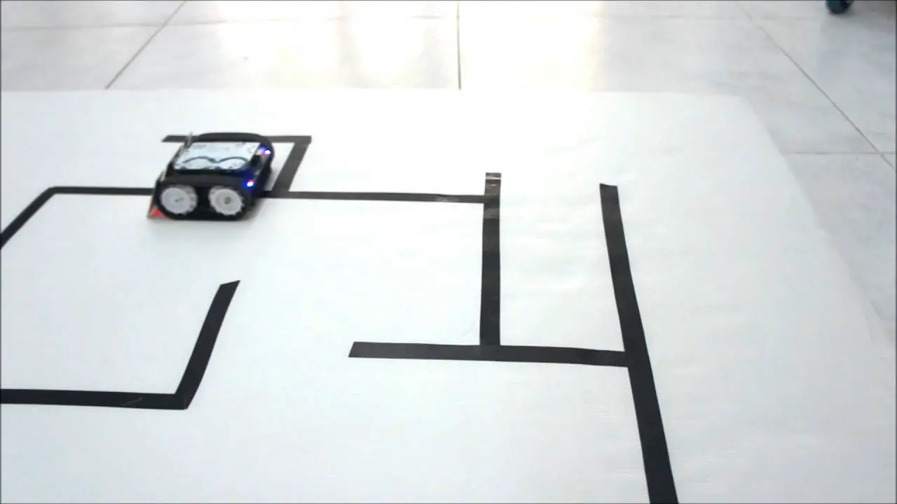 Codigo para robot laberinto arduino